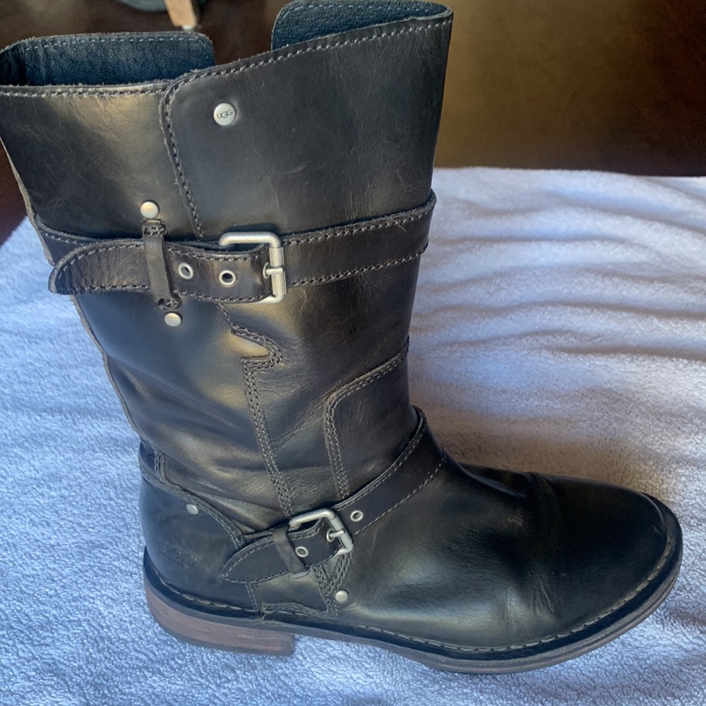 Ugg Gillespie Boots